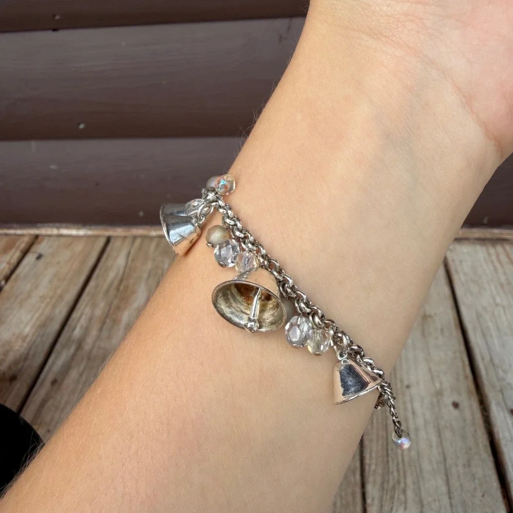 Vintage Avon Silver Tone Jingle Bell Charm Bracelet Frosted Beads